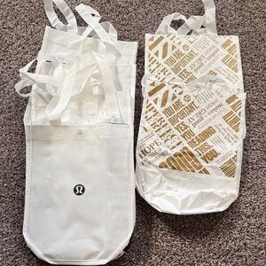 Lululemon White and Gold Tote Bags (6)